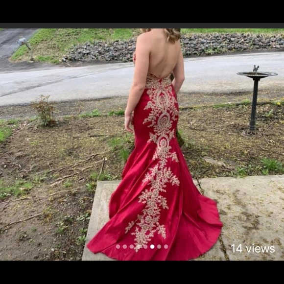 Red Evening gown or prom dress. - Picture 2 of 3